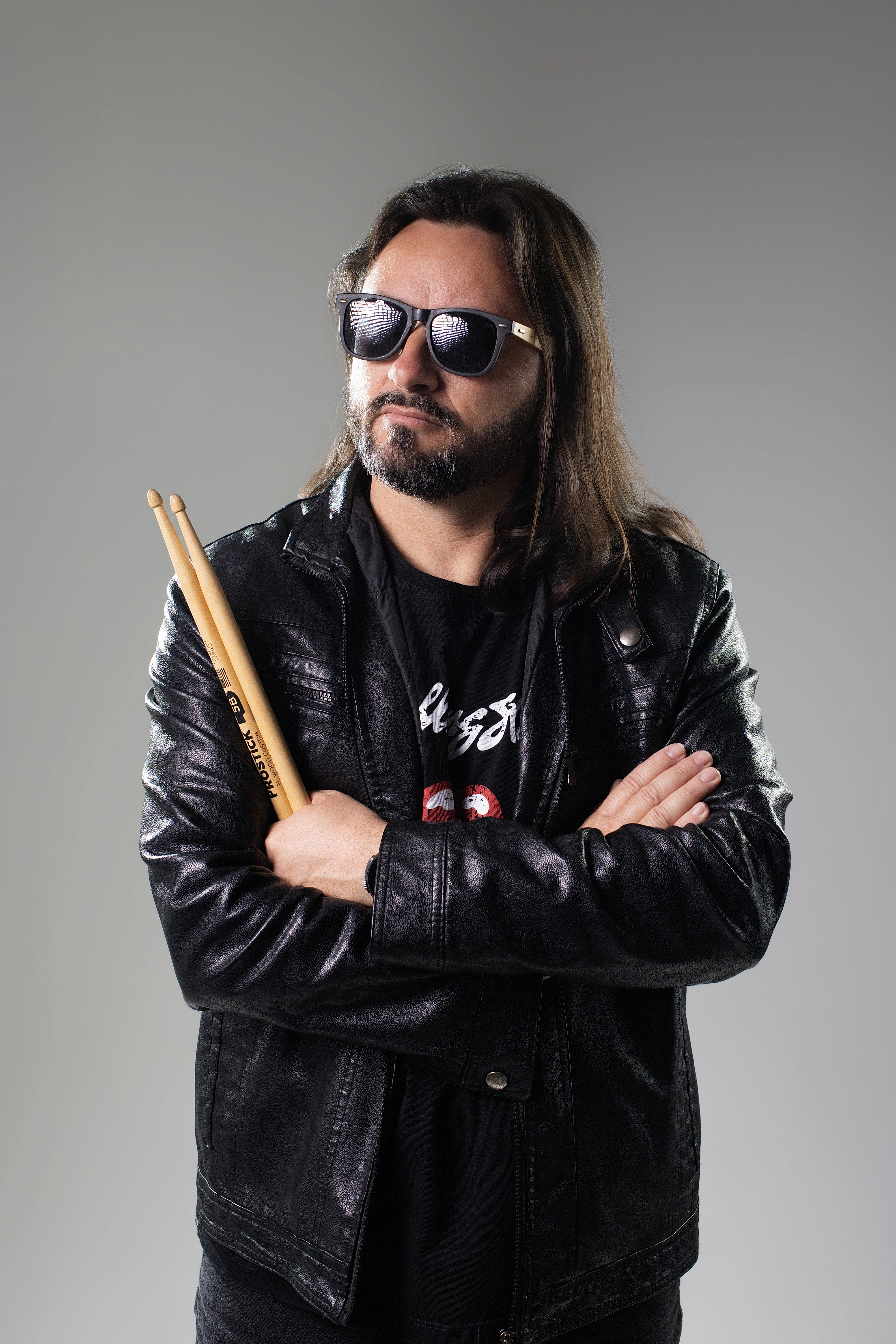 Léo Batera, baterista